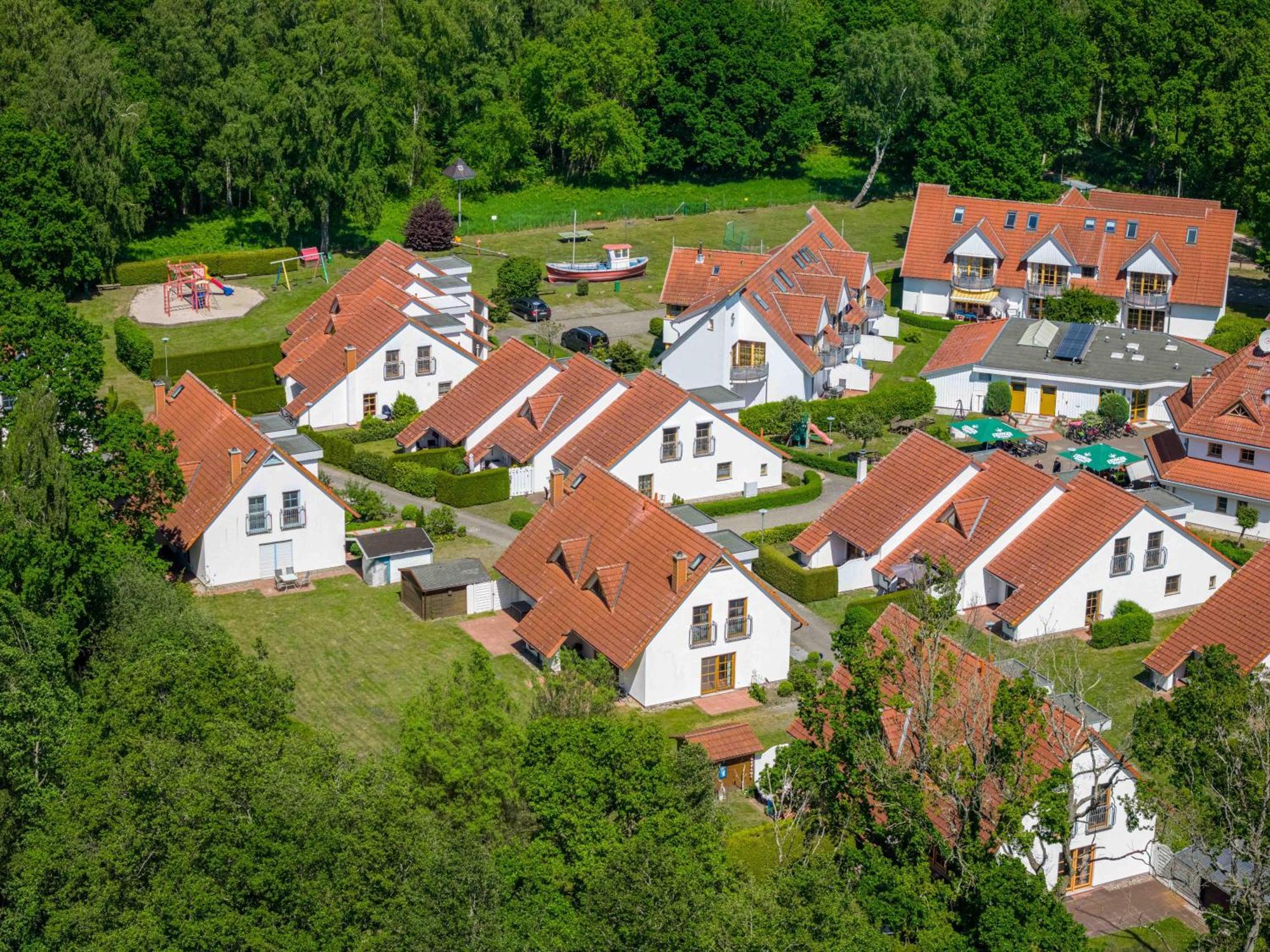 Ferienpark Freesenbruch Wohnung 4 2 - Ostseeperle Zingst Bagian luar foto