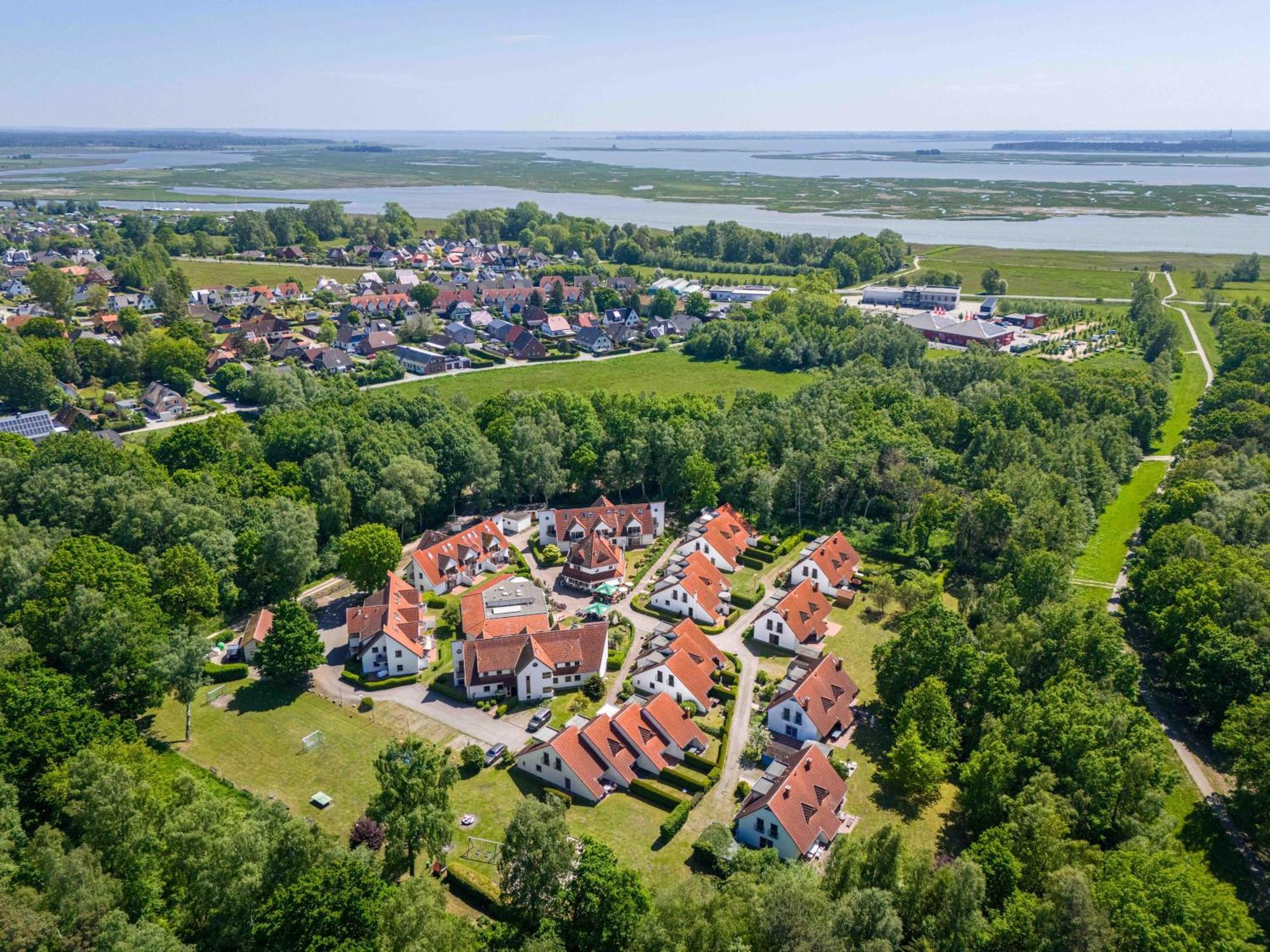 Ferienpark Freesenbruch Wohnung 4 2 - Ostseeperle Zingst Bagian luar foto
